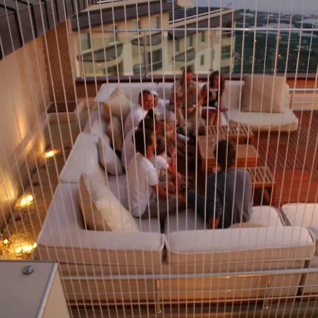 Two-bedroom Dubleks In Goldcity 5-stars Lejlighed *